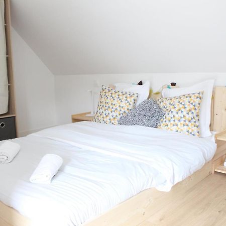 Le Cocon En Bois Proche Du Roi Hotel Амбоаз Екстериор снимка